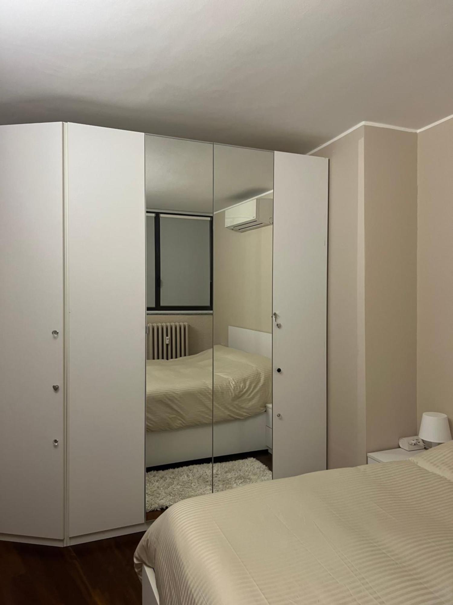 Tevere 20 House Monza Zimmer foto